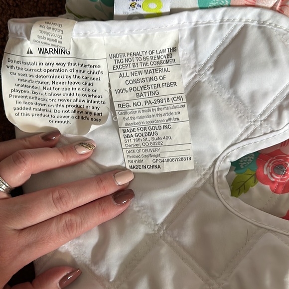 Floral neck support insert for car seat - Picture 3 of 4